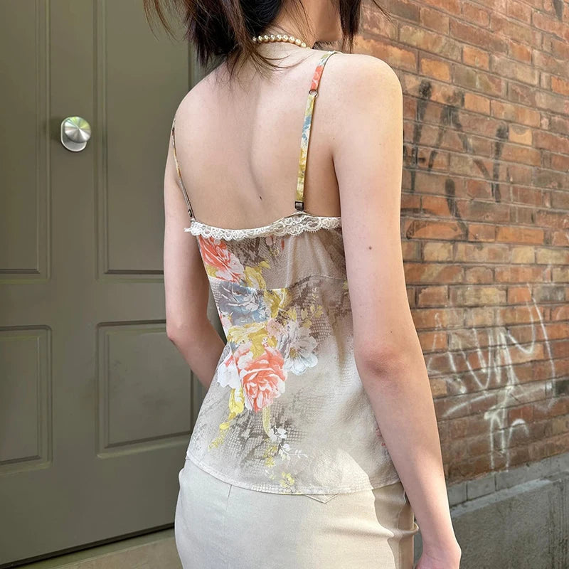 Hnewly Vintage Floral Print Strap Top Retro Y2k Lace Stitching V-neck Crop Tops Women Summer Casual Tees Aesthetic Harajuku Chic
