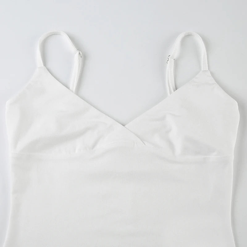 Hnewly Sexy Low Neck Crop Top y2k Aesthetic Sleeveless White Tank Tops Women Basic Casual Solid Tee Vintage Sexy Camisole Summer