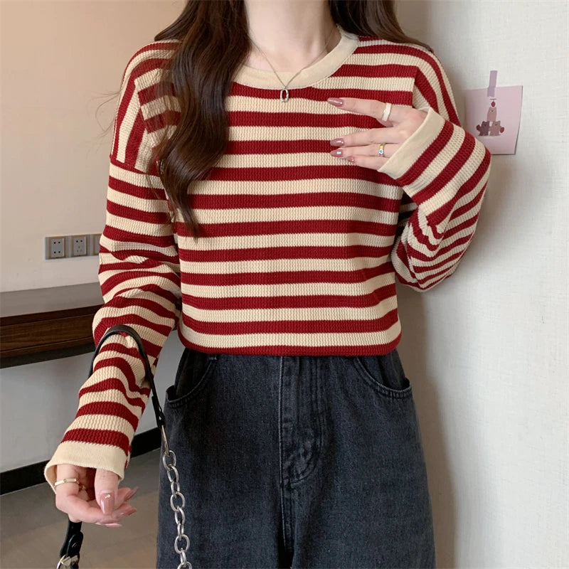 Hnewly  Women's Striped T-shirt Basic Tops Spring Autumn Fashion Color Contrast Loose O-neck Long Sleeve knitting Sweater