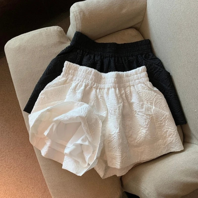 Hnewly  Black White Jacquard Shorts Women 2025 Summer Elastic High Waist Pockets Wide Leg Shorts Woman Loose Streetwear Half Pants