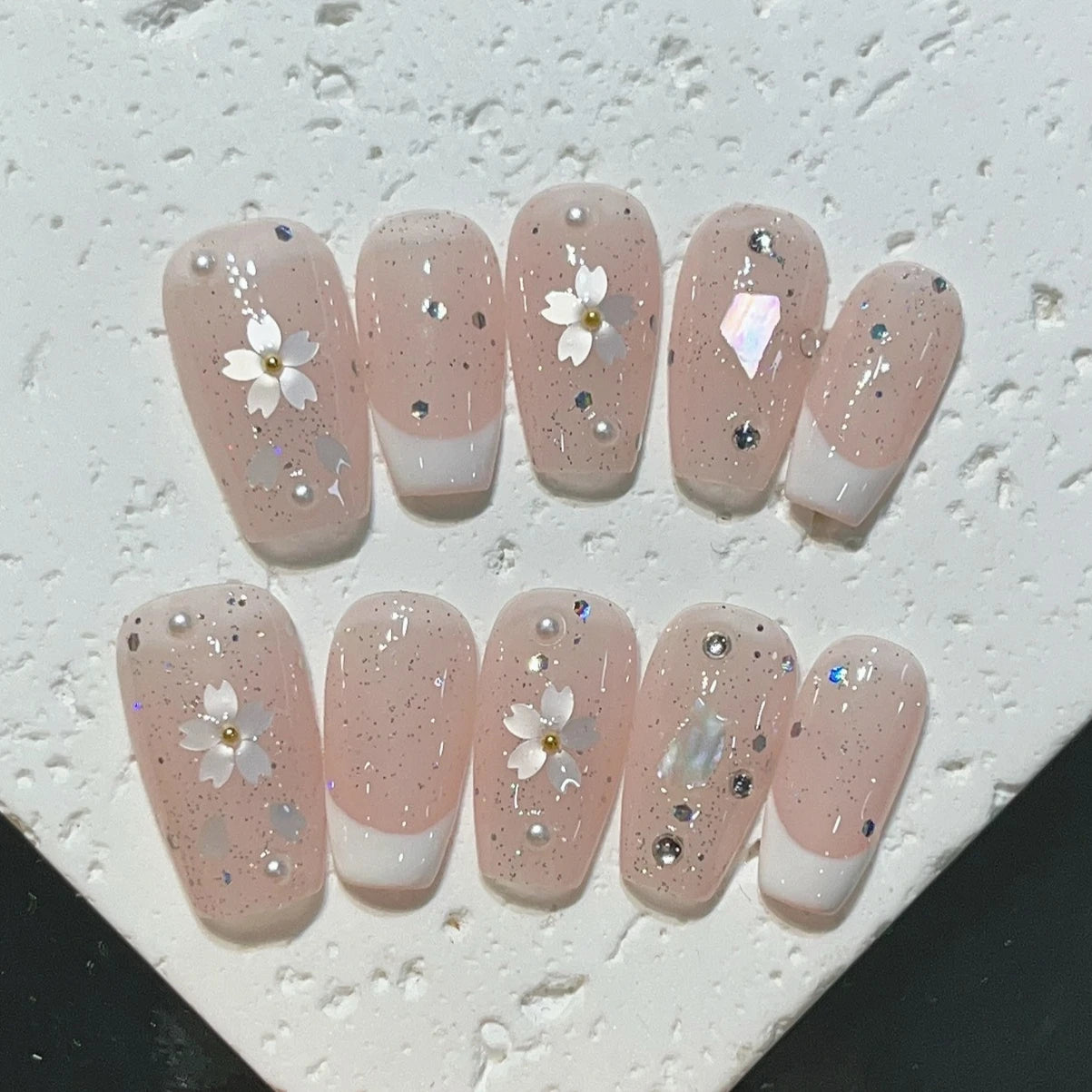 Hnewly 10Pcs Cat Eye Handmade Press On Nails with Gradient Design False Nails Full Cover French Ballerina Wearable Artificial Nail Tips