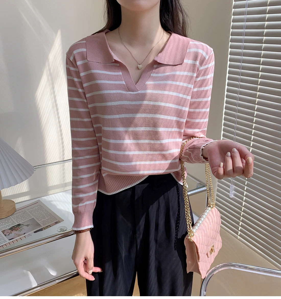 Hnewly  Striped Knit Pullover Sweater Women's Autumn 2025 New Lapel Shirt V-neck Loose Long Sleeve T-shirt Fashion Bottoming Short Top