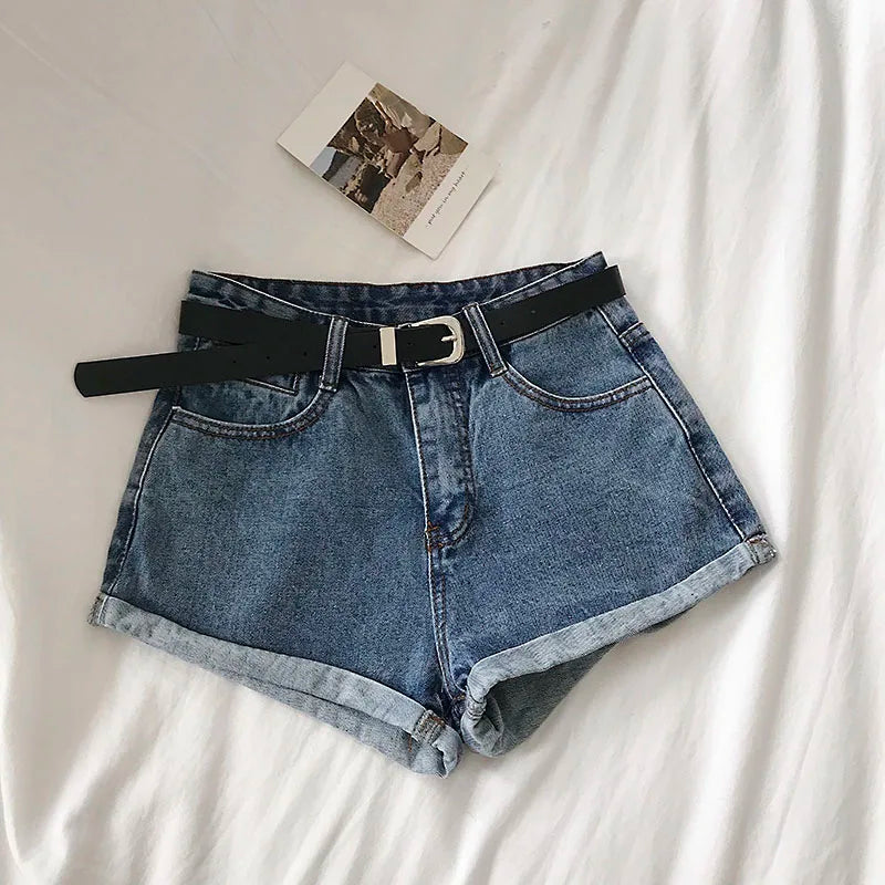 Hnewly  Versatile High Waisted Denim Shorts Summer 2025 New  Rolled Edges Loose Wide Leg Hot Pants Minimalist Women's Beach Pants