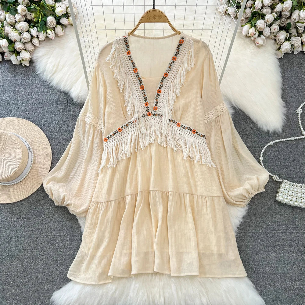 Hnewly  Tassel Patchwork V-neck Vacation Dress Sweet Lantern Sleeves Loose Mid Length A-line Dresses Elegant Embroidery Beach Vestido