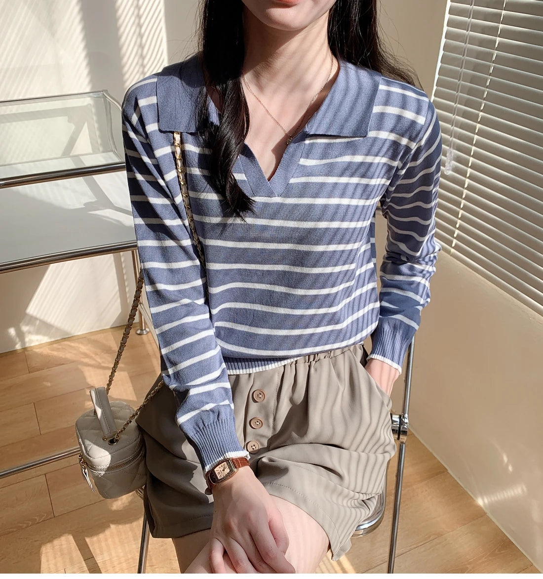 Hnewly  Striped Knit Pullover Sweater Women's Autumn 2025 New Lapel Shirt V-neck Loose Long Sleeve T-shirt Fashion Bottoming Short Top