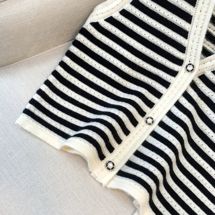 Hnewly  Spring V-Neck Striped Knitted Vest Korean Hollow Out Sleeveless Top Women's 2023 Autumn Loose All-Matched Outwear Cardigan Tank
