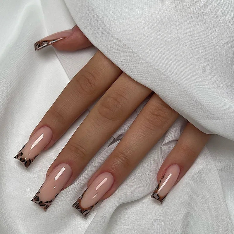 Hnewly Pink French Style Fake Nails 3D Bowknot Designs Short Square Press on Nails Sweet Korean Fashion False Nails for Women and Girls