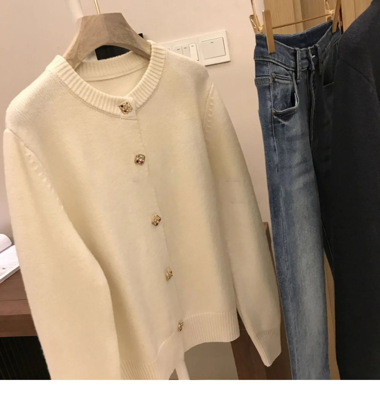 Hnewly  Solid O-Neck Sweater French Elegant Single Breasted Women's Spring Autumn Winter New Fashion All-match Long Sleeve Top Coat