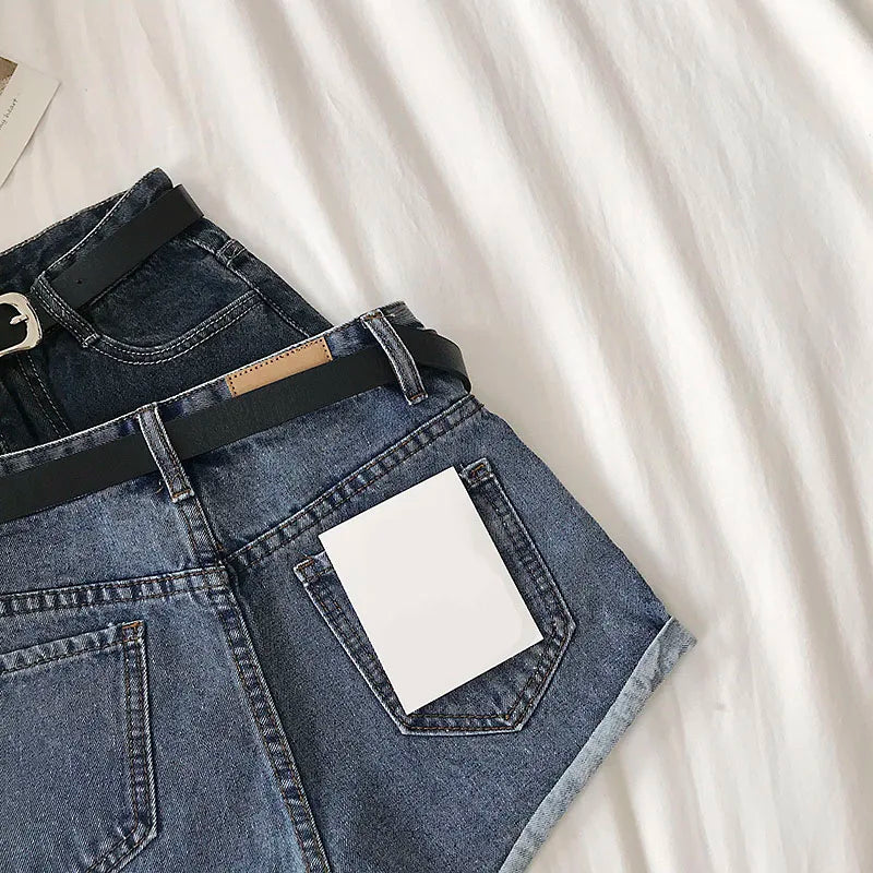 Hnewly  Versatile High Waisted Denim Shorts Summer 2025 New  Rolled Edges Loose Wide Leg Hot Pants Minimalist Women's Beach Pants