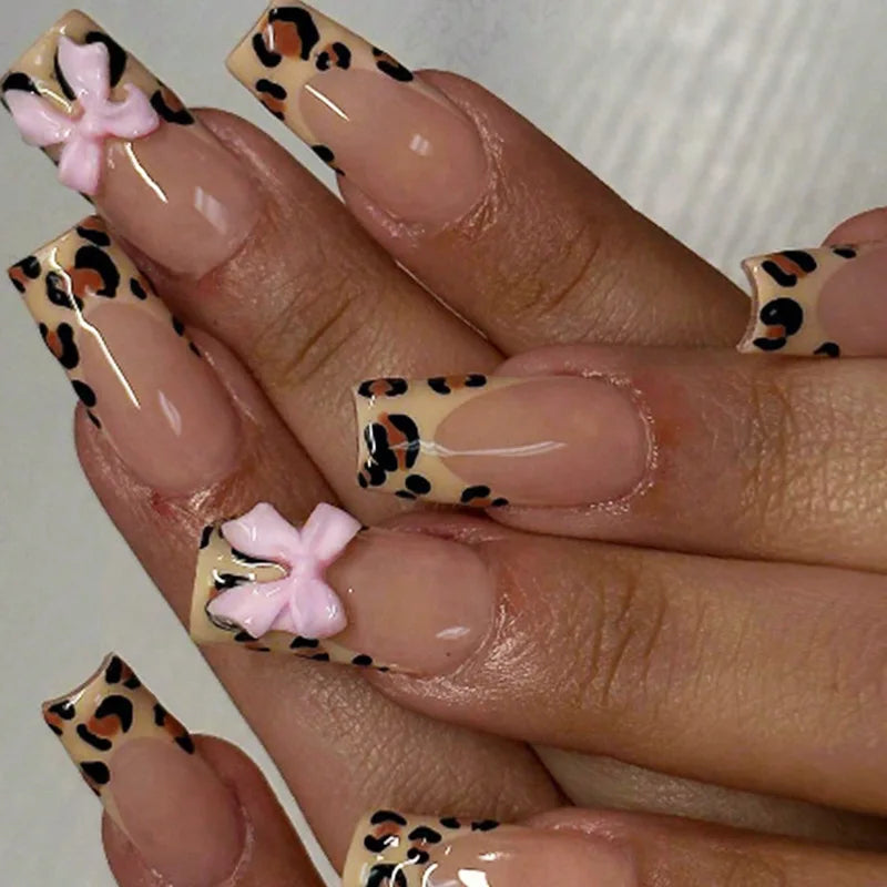 Hnewly Pink French Style Fake Nails 3D Bowknot Designs Short Square Press on Nails Sweet Korean Fashion False Nails for Women and Girls