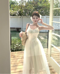 Hnewly  Woman Dress Sleeveless Butterfly Mesh Patchwork Slim Backless Holiday Princess Sweet Elegant Dresses Female Chic