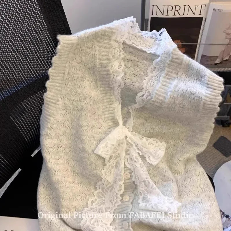 Hnewly  Elegant Lace Bow Sweater Vest Women's 2025 New Spring Autumn Sleeveless V-neck Knitted Pullover Korean Version Versatile Top