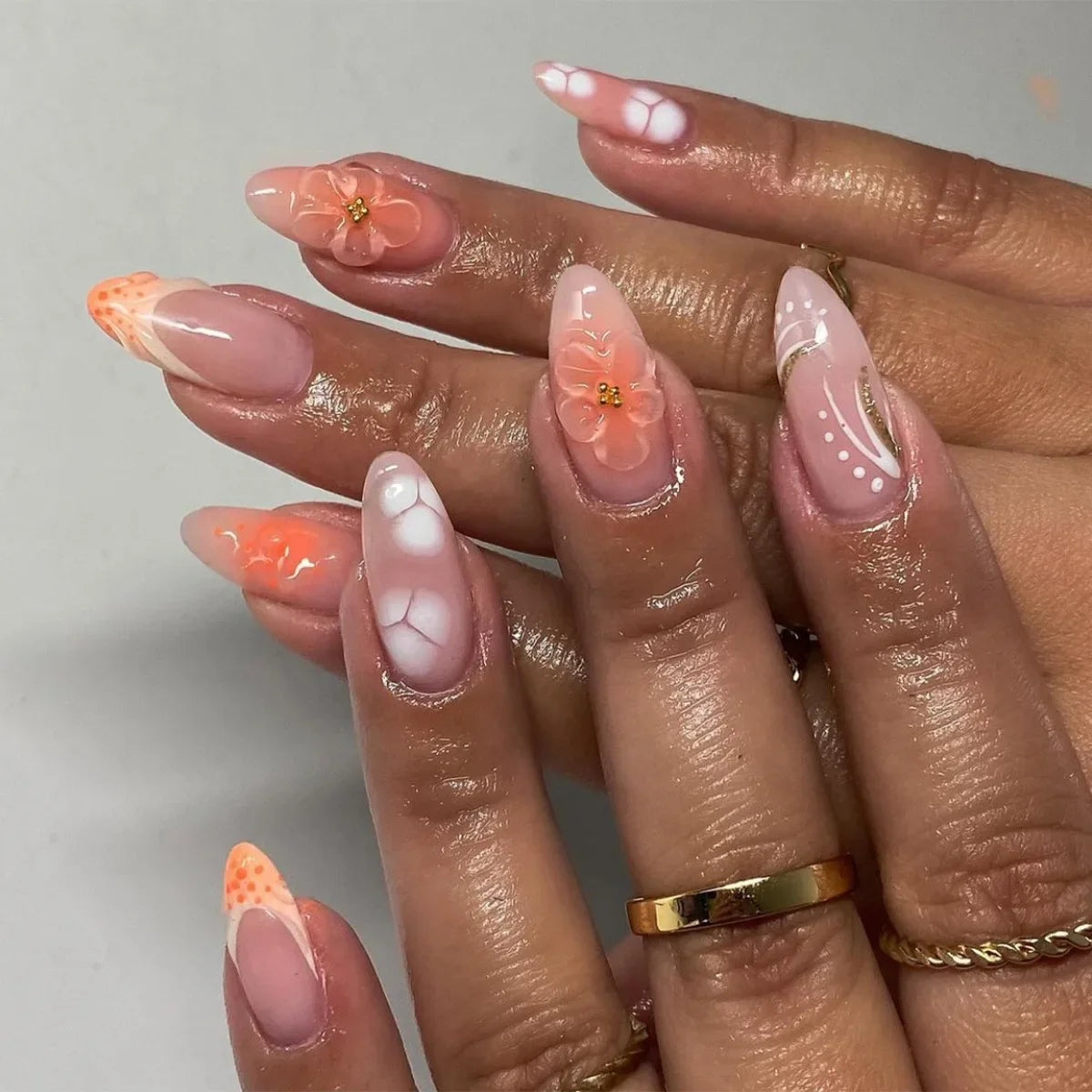 Hnewly 24pcs Detachable Flower Almond bowknot French False Nails Stars Love Glitter Design Press on Nails Fake Nials DIY Manicure Nails