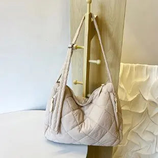 Elegant Leather Shoulder Bag By Famous Designer For Women - Luxury Brand Popular Classic Crossbody Handbags