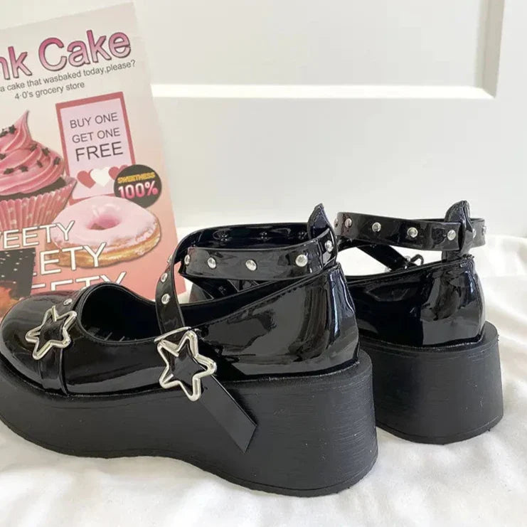 Hnewly Lolita Shoes Women's Preppy Style Single Shoes Patent Leather Thick Bottom Mary Jane Shoes Vintage Girls JK Uniform Shoes