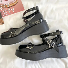 Hnewly Lolita Shoes Women's Preppy Style Single Shoes Patent Leather Thick Bottom Mary Jane Shoes Vintage Girls JK Uniform Shoes