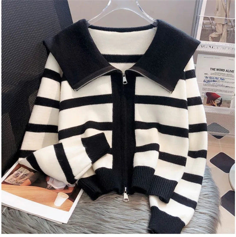 Hnewly  Women's Knitted Stripe Sweater Sweet Preppy Style Peter Pan Collar Cardigan Top Spring Autumn 2023 New Zipper Fashion Outwear