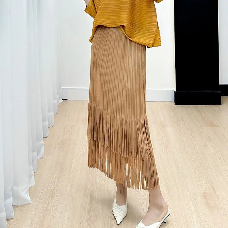 Hnewly  This High-end fashion woman new high-end pleated casual simple versatile fashionable and slimming women's skirt with tassels