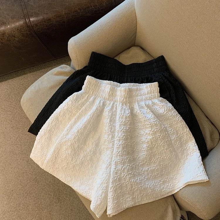 Hnewly  Black White Jacquard Shorts Women 2025 Summer Elastic High Waist Pockets Wide Leg Shorts Woman Loose Streetwear Half Pants