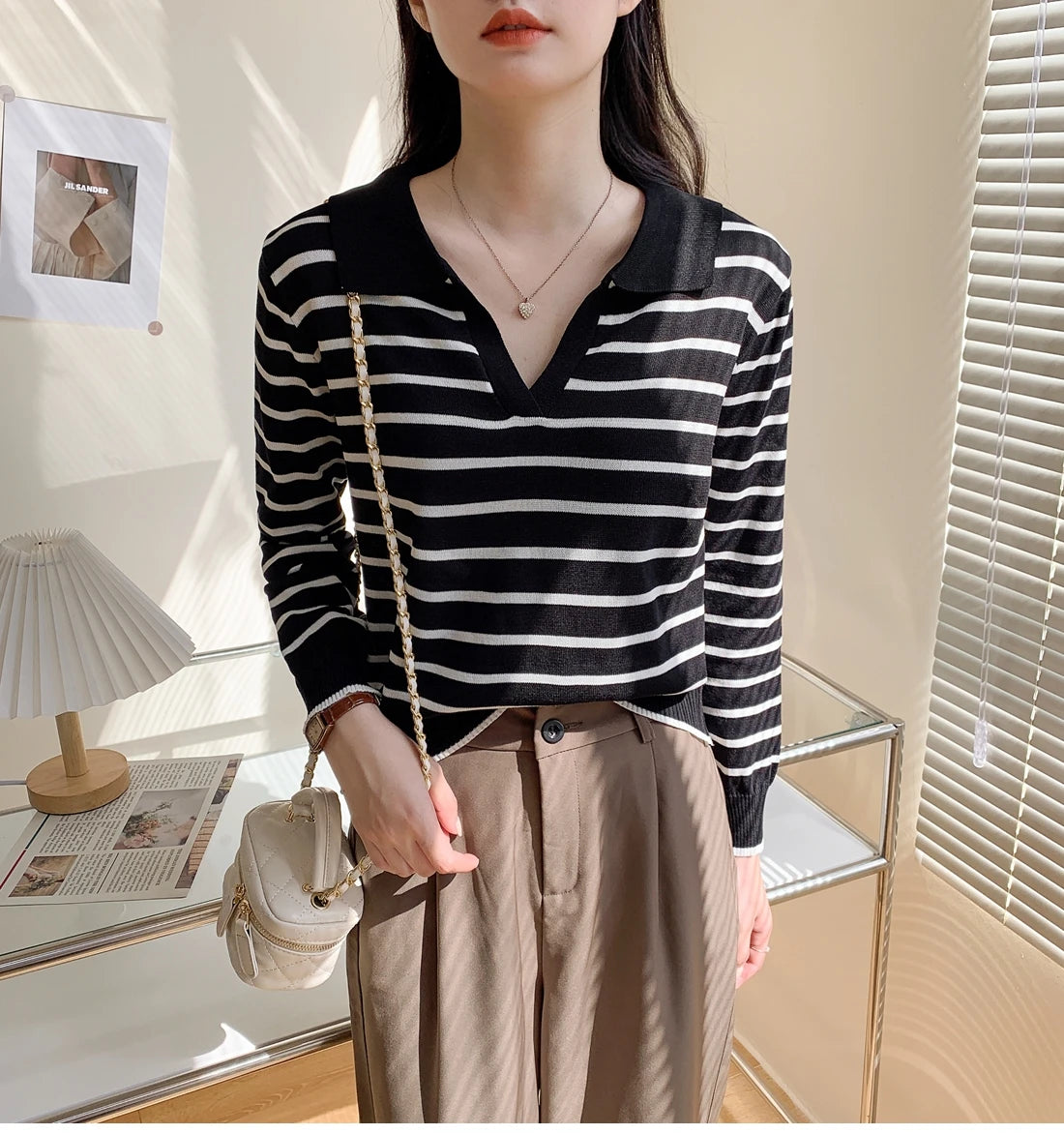 Hnewly  Striped Knit Pullover Sweater Women's Autumn 2025 New Lapel Shirt V-neck Loose Long Sleeve T-shirt Fashion Bottoming Short Top