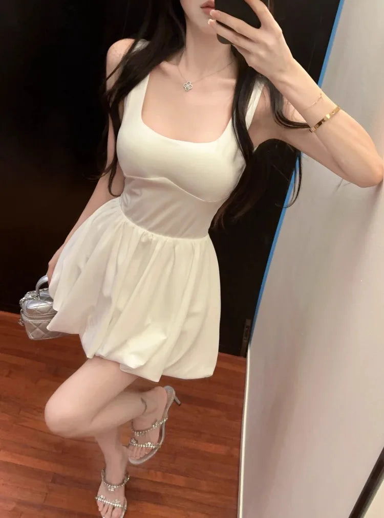 Hnewly  Woman Dress Fashion Sexy Square Collar Sleeveless Slim Summer New Bud Mini Dresses Party Female Clubwear Elegant
