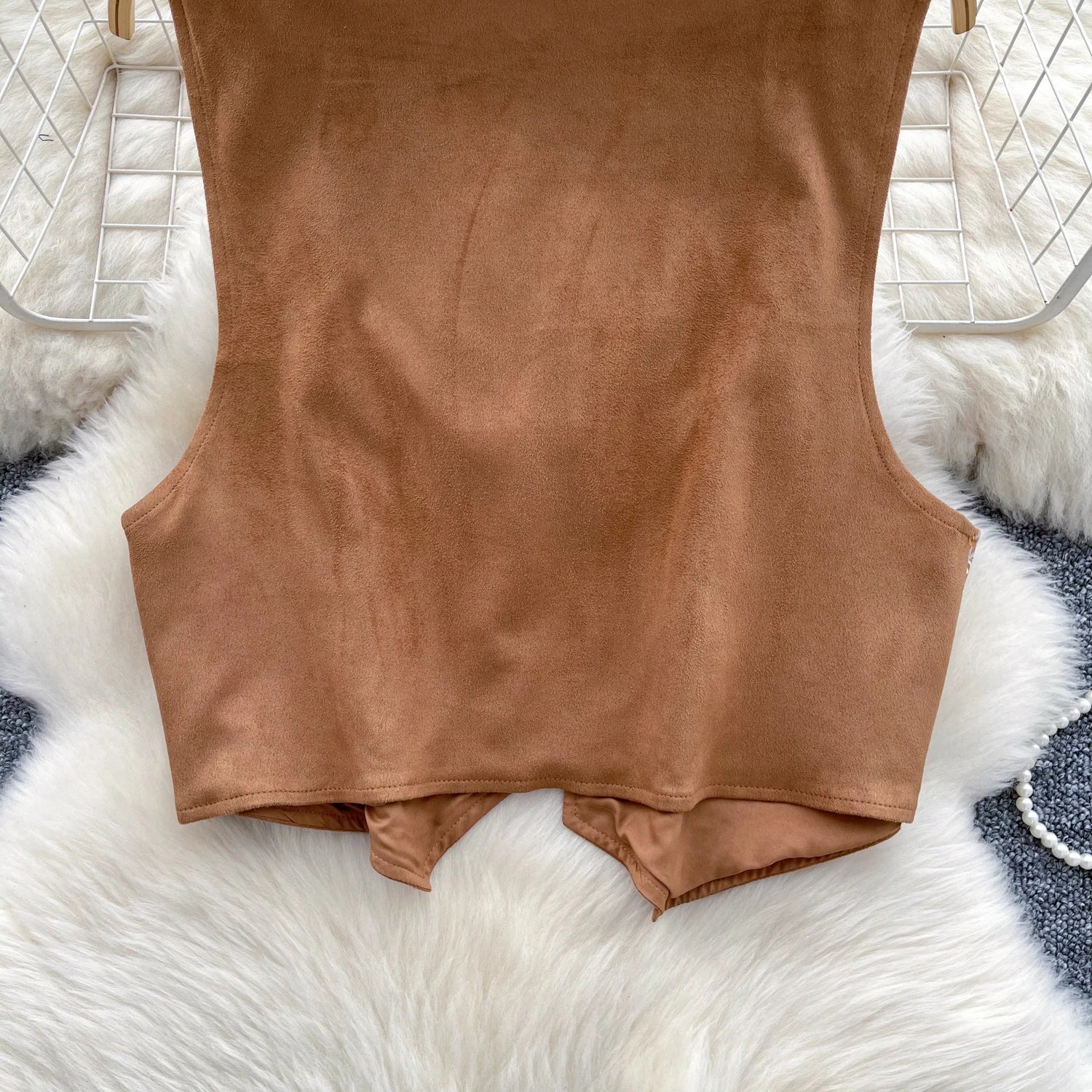 Hnewly  Bohemian Style Retro Sleeveless Vest Women's Autumn Embroidery V-neck Temperament Top Versatile Short Cardigan Jacket
