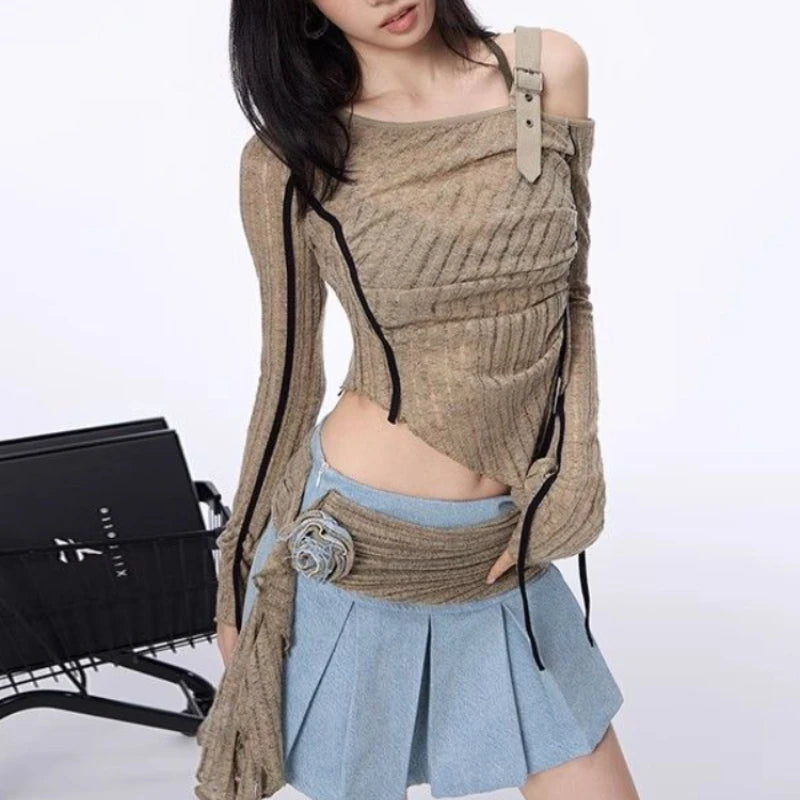 Hnewly 2000s Aesthetic Vintage T-shirts Women Sexy Y2k Punk Gyaru Long Sleeve Crop Streetwear Asymmetrical Top Slash Neck Tee