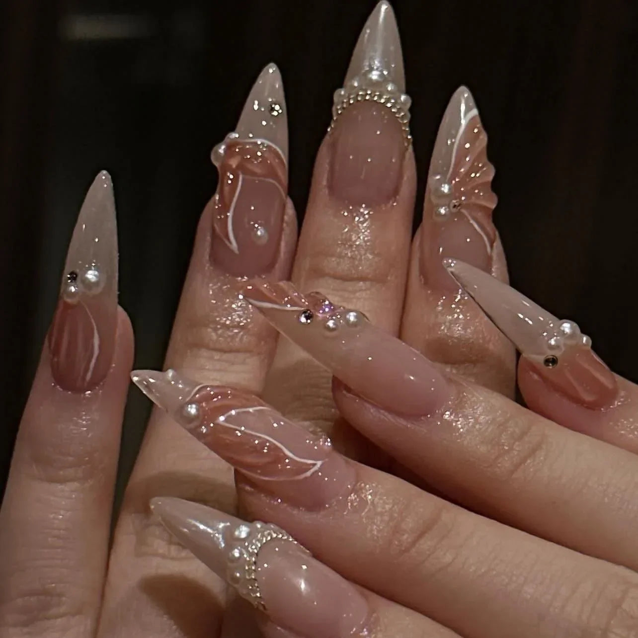 Hnewly 24Pcs Cat Eye Press on Nails with Almond Head Bow Diamond Stick on False Nail Sweet Pink French Full Cover Artificial Nails Tips