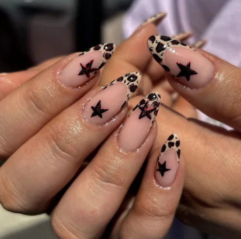Hnewly Pink French Style Fake Nails 3D Bowknot Designs Short Square Press on Nails Sweet Korean Fashion False Nails for Women and Girls