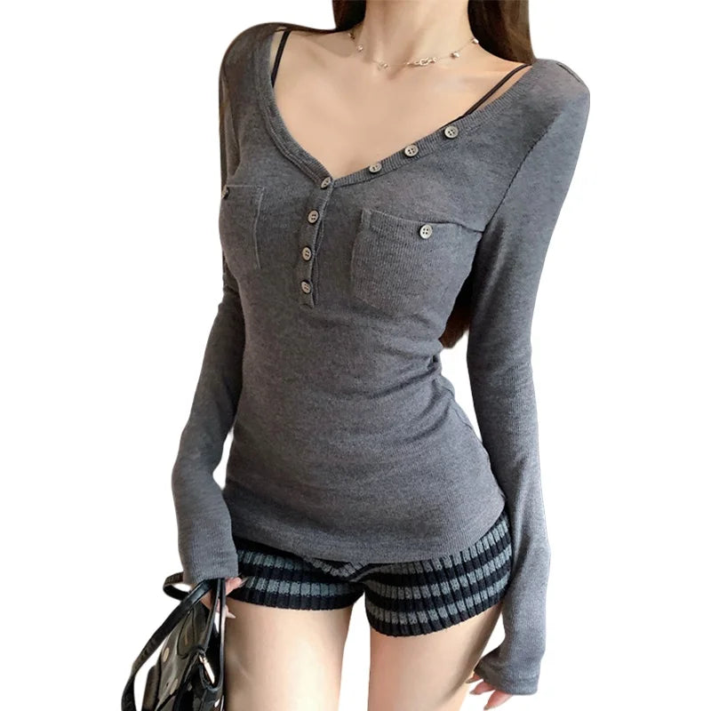 Hnewly Women Tops y2k Clothes Solid Color Buttons V Neck Slim Fit Long Sleeve T Shirts with Pockets 2000s Clothing Streetwear