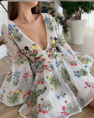 Hnewly  Elegant Lace Embroidery Design Lantern Sleeve Fairy Dress Birthday Party Gown Sweet Princess Style High Waist A-Line Skirt