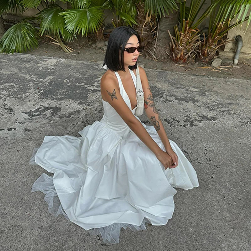 Hnewly Casual Y2K Backless Long Dress Elegant Slim Fit Hanging Neck Design Summer For High Street Commuting Evening Sexy Gown