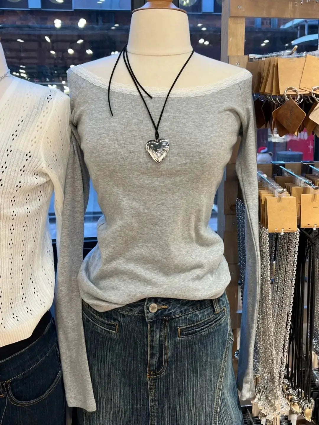 Hnewly  Dark Gray Lace Trim Long Sleeve T-shirt Woman Autumn Scoop Neck Cotton Slim Tees American Vintage Streetwear Tshirt Y2k Tops