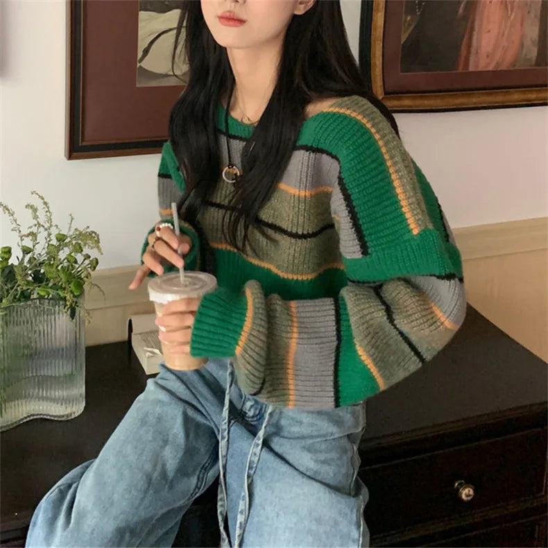 Hnewly Women Fashion Cropped Sweater Sexy Tops Women Black White Striped Loose Pullover Knitted Sweater Fashion Jumper