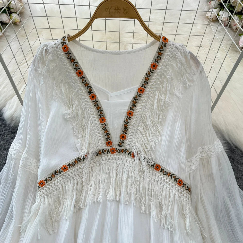 Hnewly  Tassel Patchwork V-neck Vacation Dress Sweet Lantern Sleeves Loose Mid Length A-line Dresses Elegant Embroidery Beach Vestido
