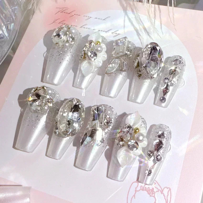 Hnewly 24Pcs False Nails French Gradient Ballet Fake Nails Press on Nails Black Heart Rhinestone Design Glitter Full Cover Nail Tips