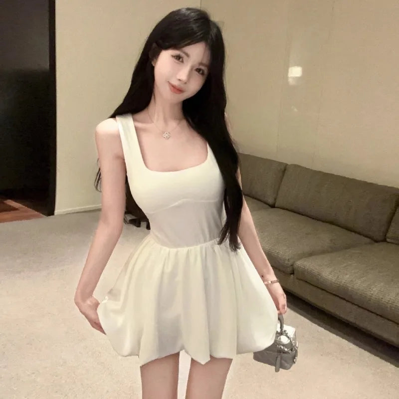 Hnewly  Woman Dress Fashion Sexy Square Collar Sleeveless Slim Summer New Bud Mini Dresses Party Female Clubwear Elegant
