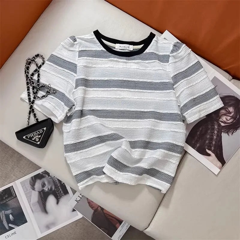 Hnewly  Pink Striped T-shirt Women's Sweet Dopamine  Korean Style Short Top Classic Round Neck Versatile Short Sleeved Tee