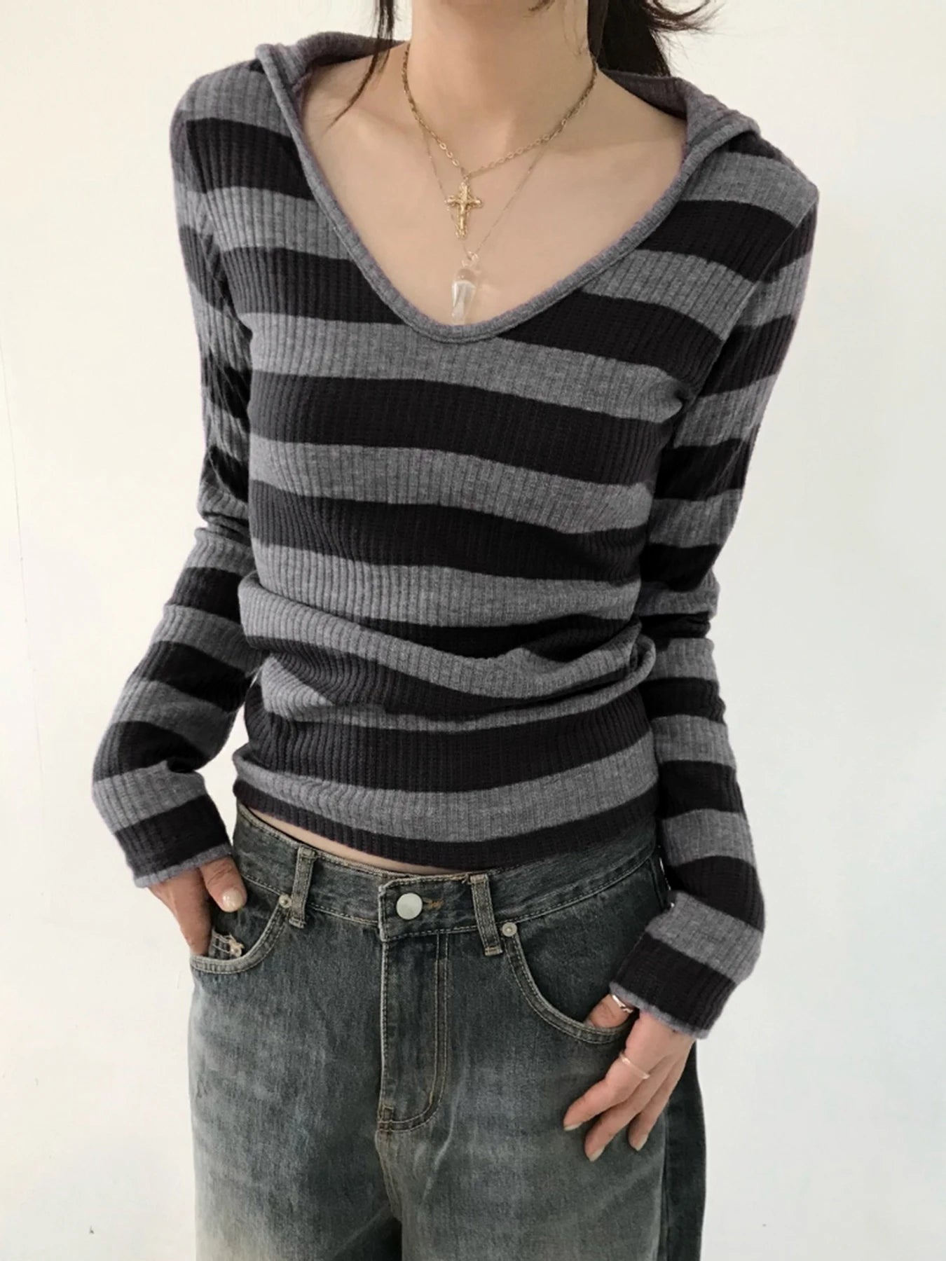 Hnewly Black Dark Gray Stripe Hooded T-Shirt Women V Neck Slim Long Sleeve Basic Spring Autumn Ribbed Top Preppy Streetwear Tee
