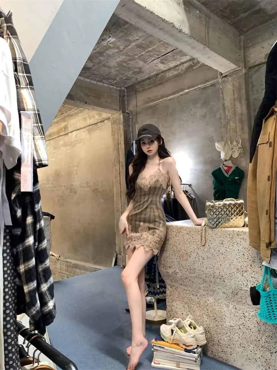 Hnewly DRESS TO IMPRESS French Vintage Striped Plaid Short Dress Women Spring New Pure Desire Sleeveless Mini Dress One Piece Corset Sweet Short Dress