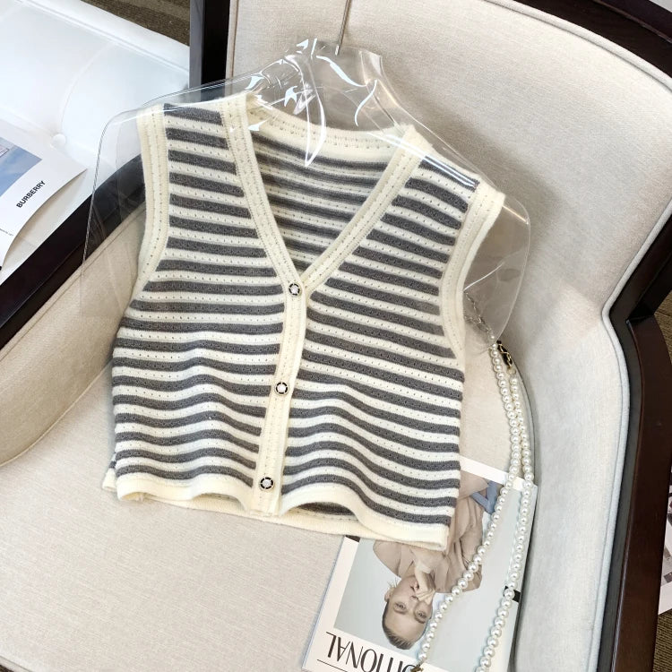 Hnewly  Spring V-Neck Striped Knitted Vest Korean Hollow Out Sleeveless Top Women's 2023 Autumn Loose All-Matched Outwear Cardigan Tank