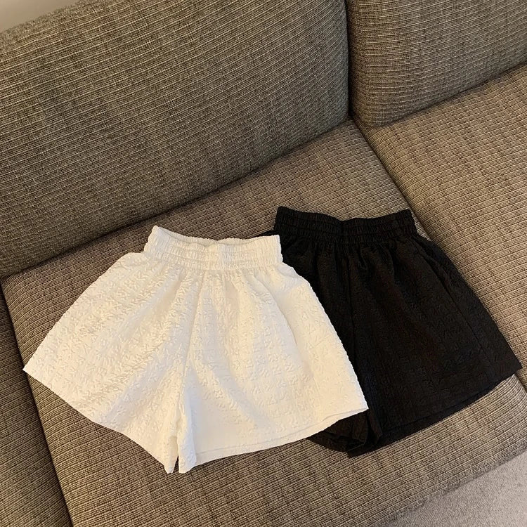 Hnewly  Black White Jacquard Shorts Women 2025 Summer Elastic High Waist Pockets Wide Leg Shorts Woman Loose Streetwear Half Pants