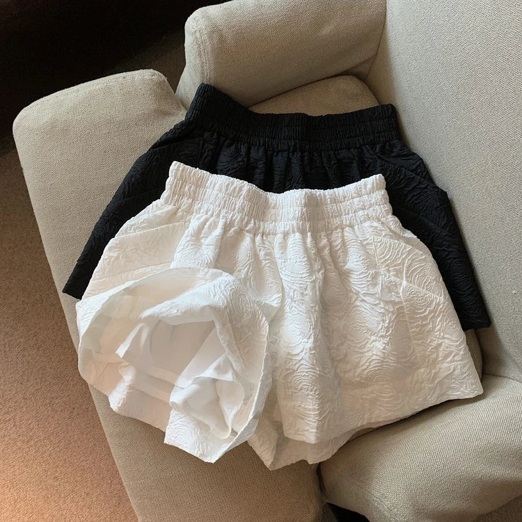 Hnewly  Black White Jacquard Shorts Women 2025 Summer Elastic High Waist Pockets Wide Leg Shorts Woman Loose Streetwear Half Pants