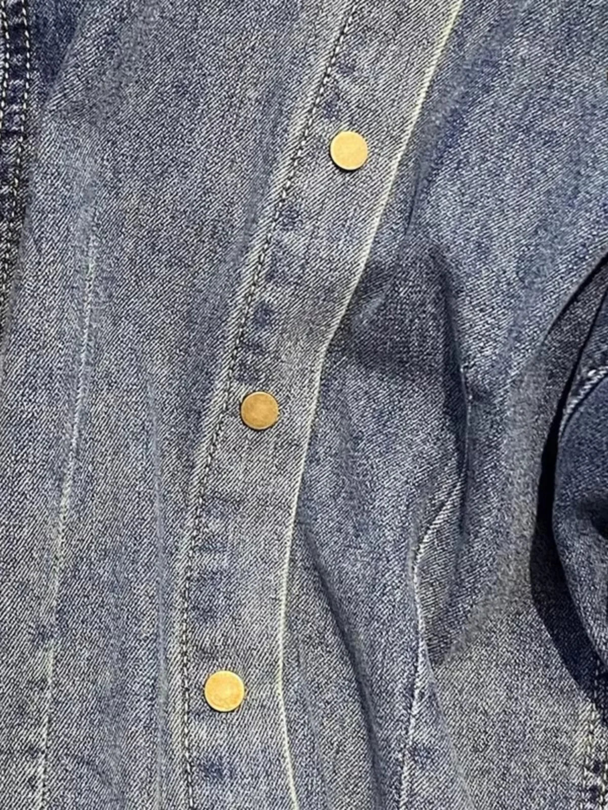 Hnewly  Retro Denim Jacket Women's 2025 Summer New Loose Versatile Short Sleeved Top Large Size Single Breasted Turndown Collar Shirt