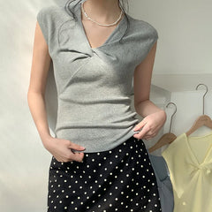 Hnewly  Y2K Streetwear V-Neck Knitted Tees Women Korean Pleated Sleeveless Skinny Tops Ladies Fashion Solid Color Summer T-Shirts Mujer