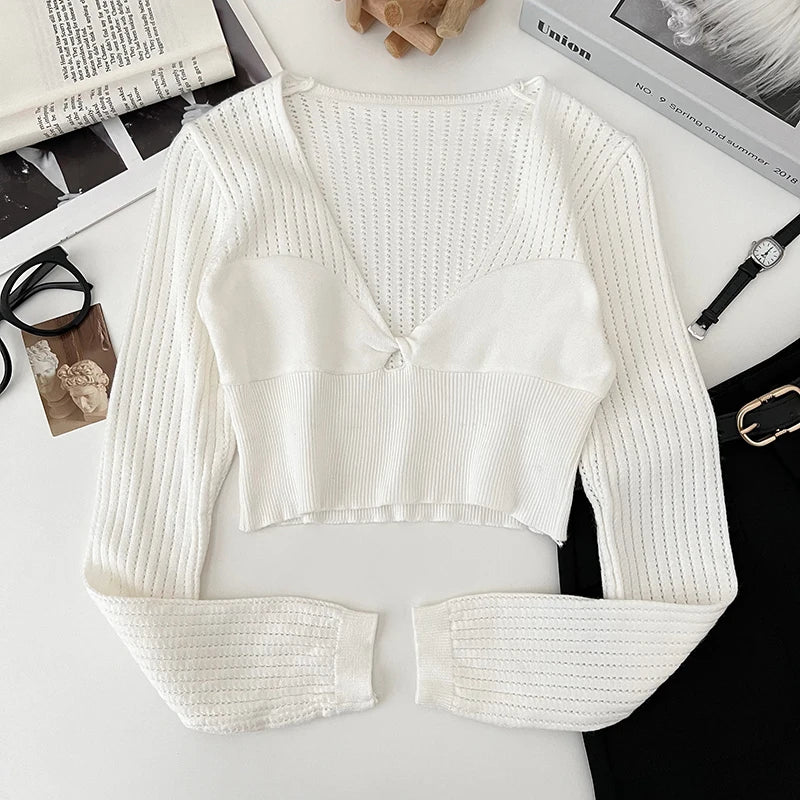 Hnewly  Rib Knit Crop Top with Keyhole Criss-Cross Front Long Sleeve V-Neck Short Sweater Pullovers Women Teen-girl Y2K 90s Outfit