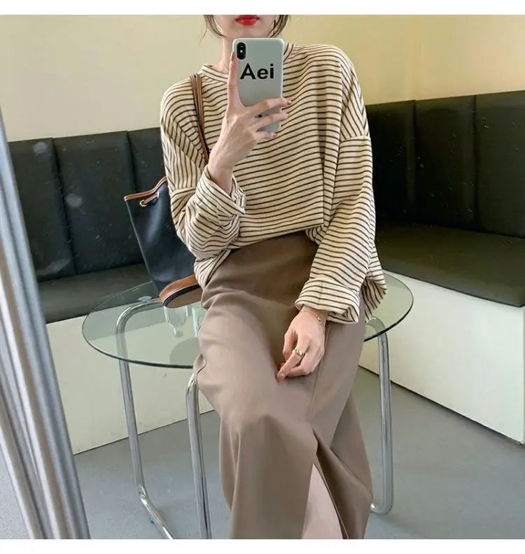 Hnewly  Coffee Stripes Cotton T-Shirts Women Loose Spring Autumn 2023 Lady Casual Full Sleeve O-Neck Chic All Match Tops