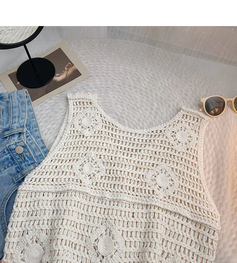 Hnewly Women Summer Hollow Out Knit Vest French Style V-Neck Sleeveless Hooked Flower Sweater 2023 New All-Match Outwear Short Top