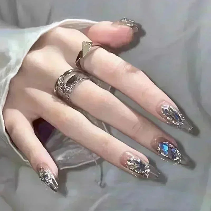 Hnewly 24Pcs False Nails French Gradient Ballet Fake Nails Press on Nails Black Heart Rhinestone Design Glitter Full Cover Nail Tips