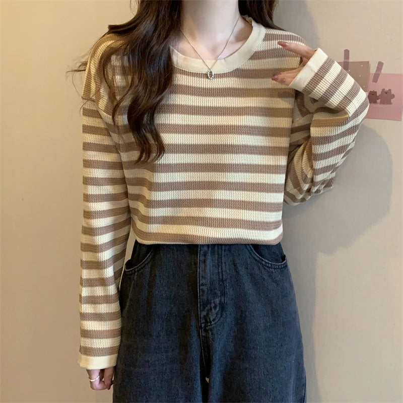 Hnewly  Women's Striped T-shirt Basic Tops Spring Autumn Fashion Color Contrast Loose O-neck Long Sleeve knitting Sweater